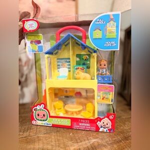 CoComelon Pop n' Play House Playset, NEW TOY